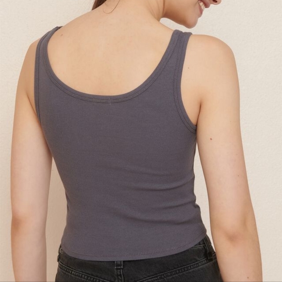 3/$15 | Lightning Bolt Graphic Tank - Picture 4 of 9